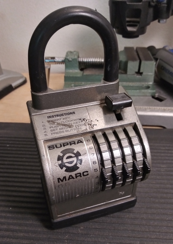 Supra Marc lockbox, pictured from front